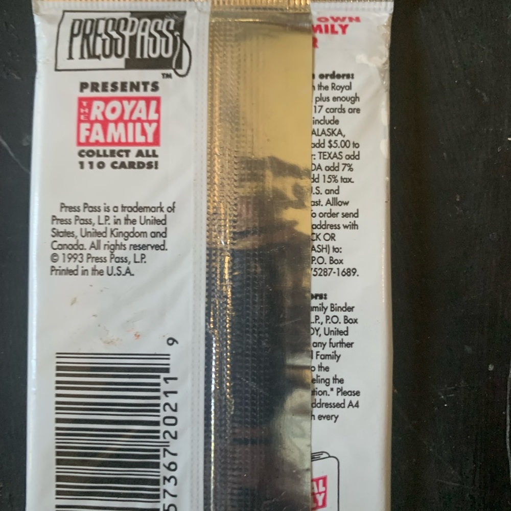 1993 Press Pass -  The Royal Family - 13 Cards per Pack - unopened pack